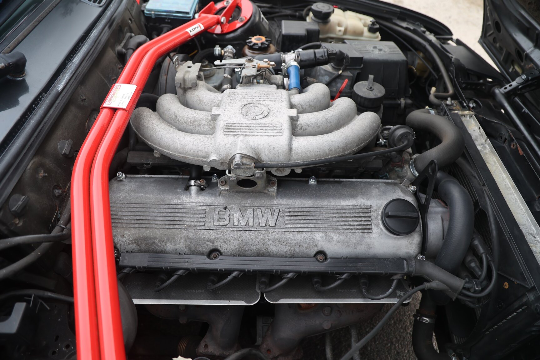 Image of 1989 BMW 325i mechanics