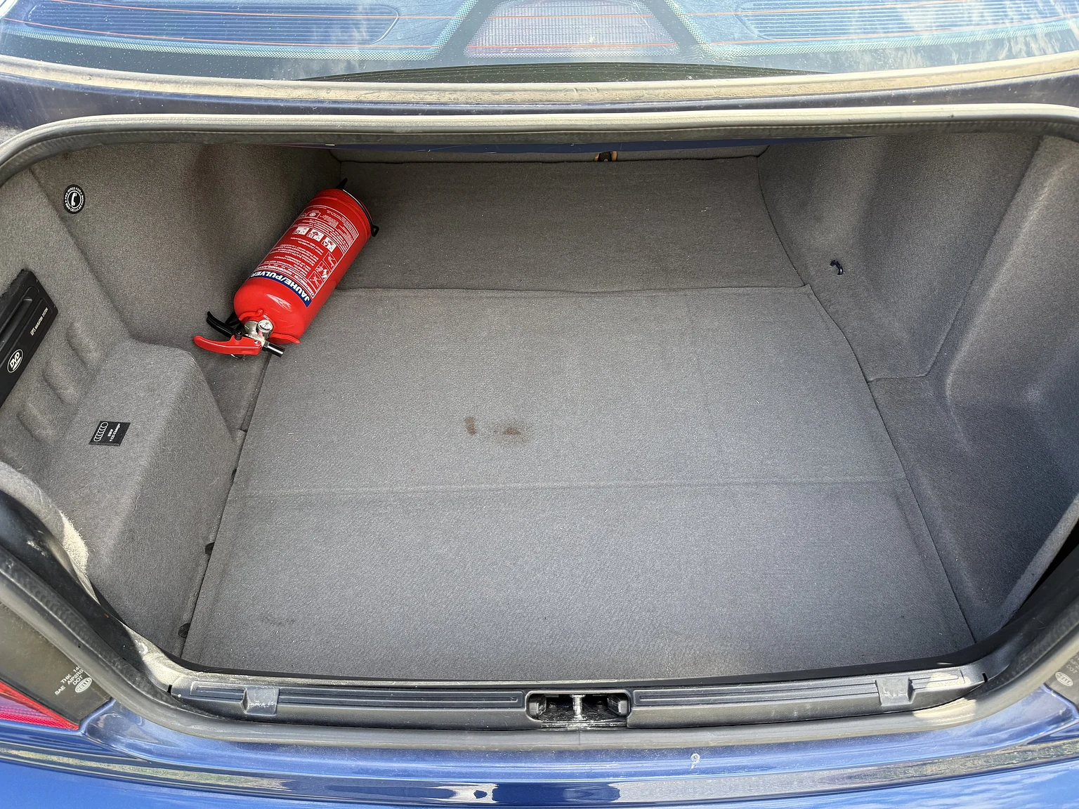 Innenraumfoto von 2001 BMW M5 E39 LCI (67)