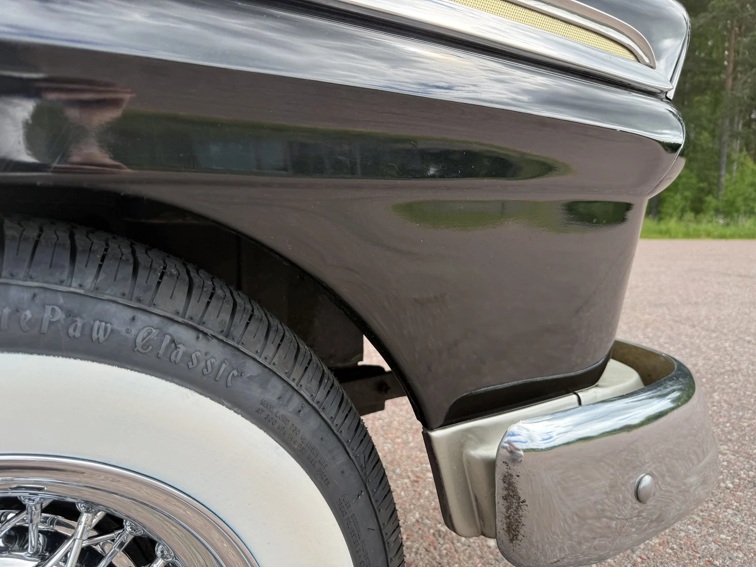 Aussenfoto 1957 Ford Fairlane 500 Hardtop Cabriolet (58)