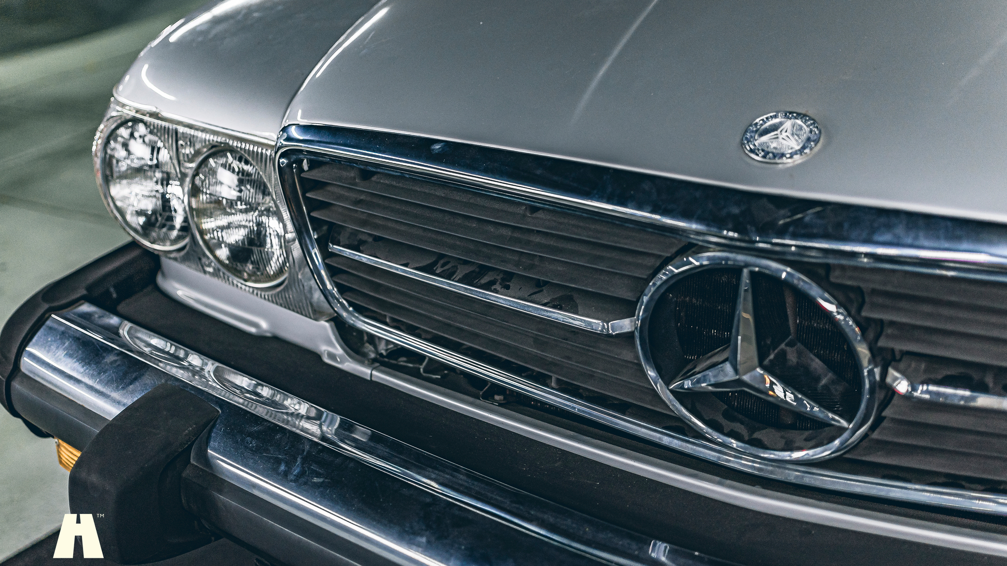 Exterior image of 1974 Mercedes SLC450 Project