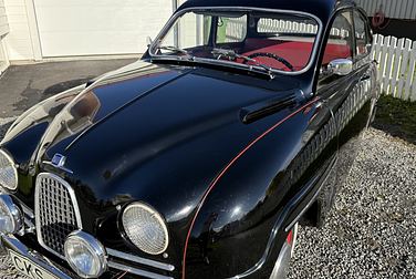 #<Image:0x00007f2bb0432820>