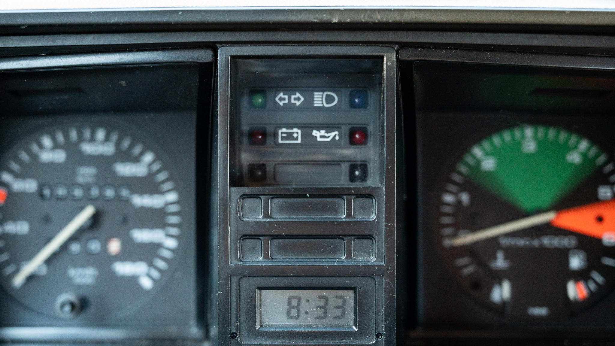 Interior image of 1992 Volkswagen T3 Kombi Syncro 16" Westfalia