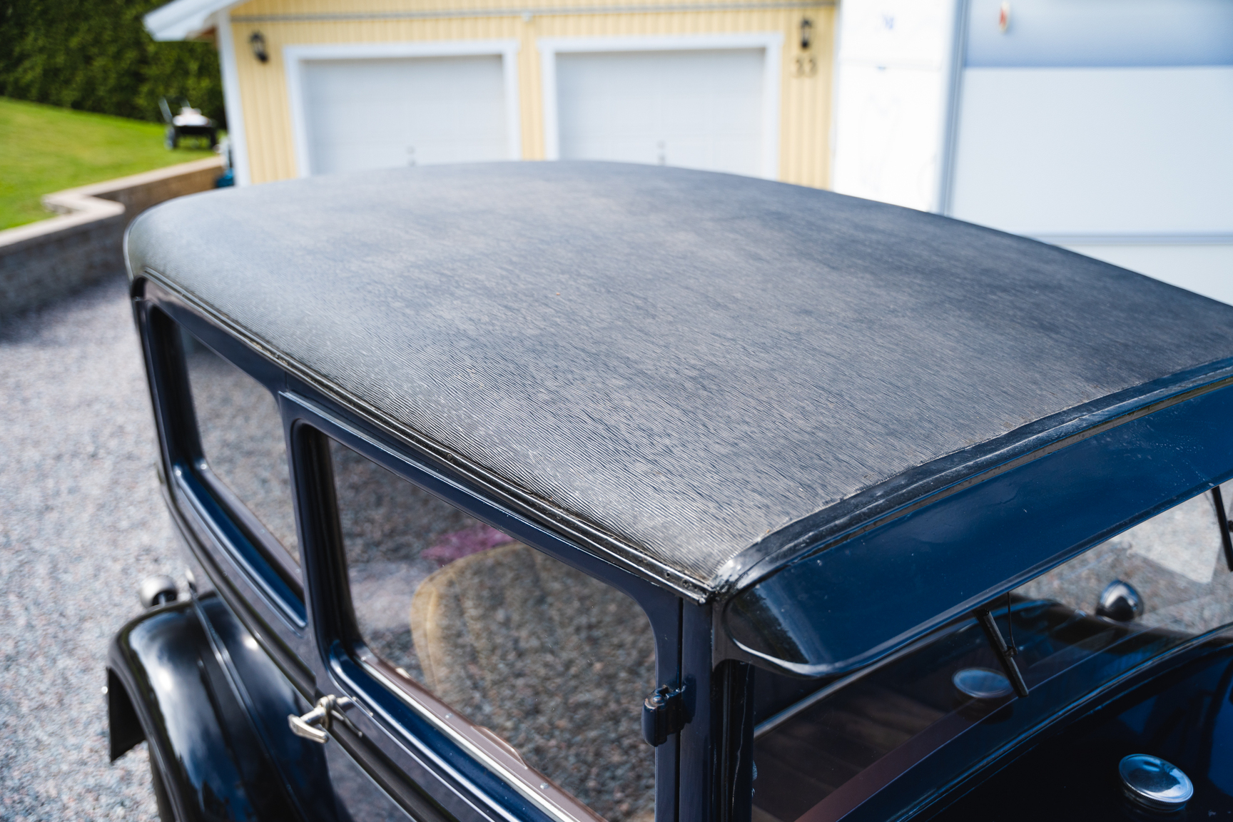 Exteriörbild på 1931 Ford A Luxe Sedan (17)