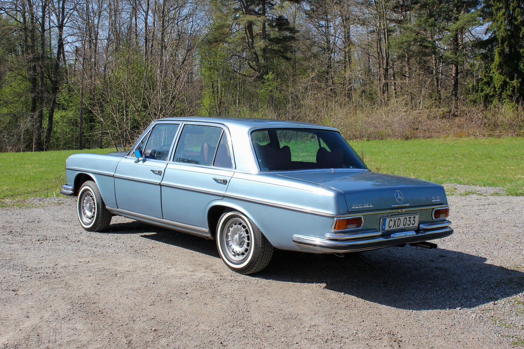Exteriörbild på 1972 Mercedes-Benz 300 SEL 3.5