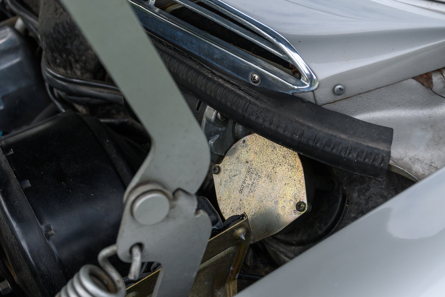 Image of 1969 Mercedes-Benz 300 SEL mechanics