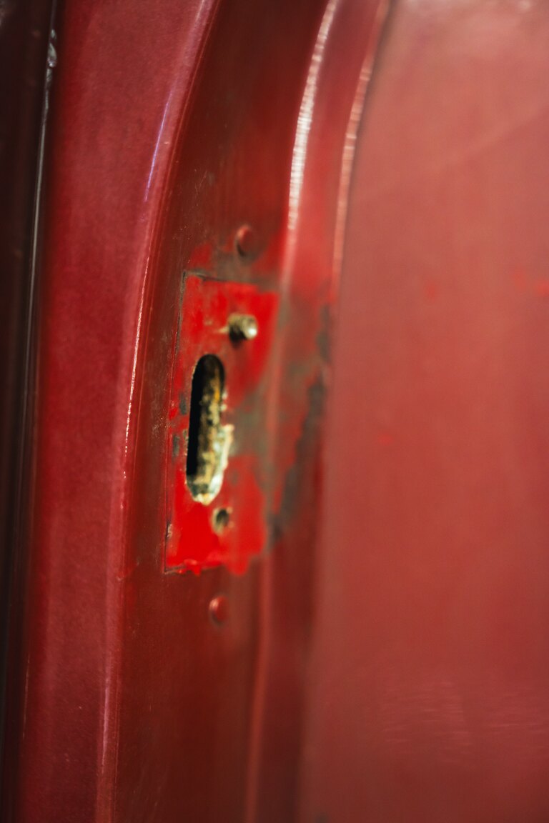 Exteriörbild på 1966 Mercedes-Benz 230 SL 