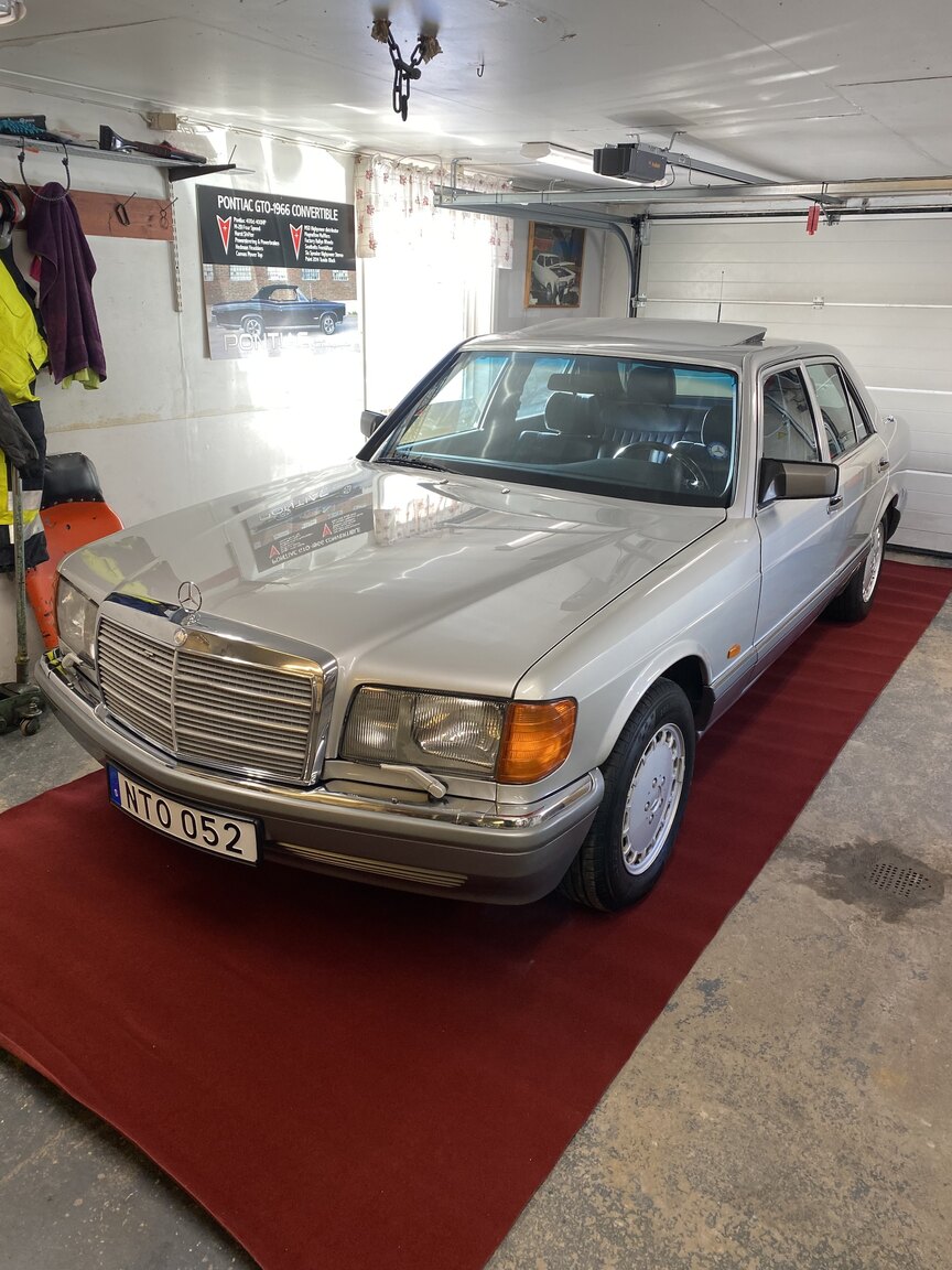 Aussenfoto 1988 Mercedes-Benz 300 SE