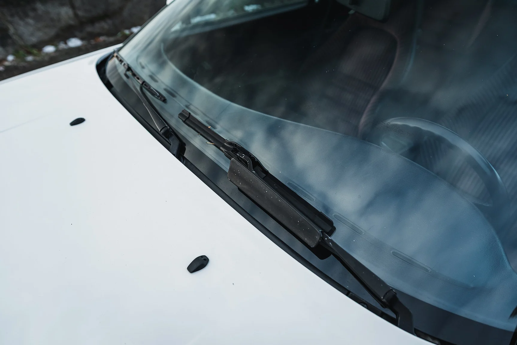 Exterior image of 1986 Porsche 944R (48)