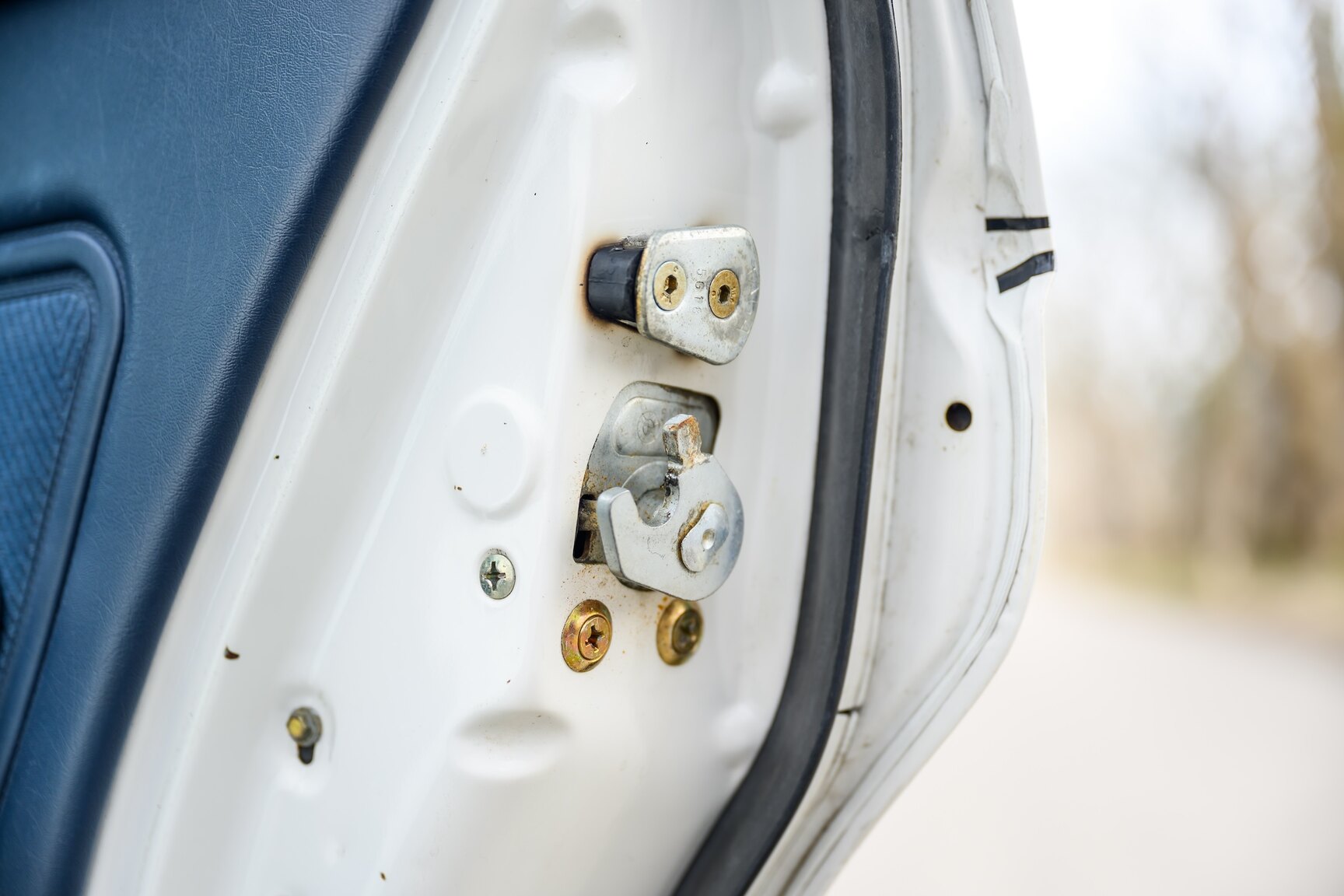 Interior image of 1986 BMW 520i