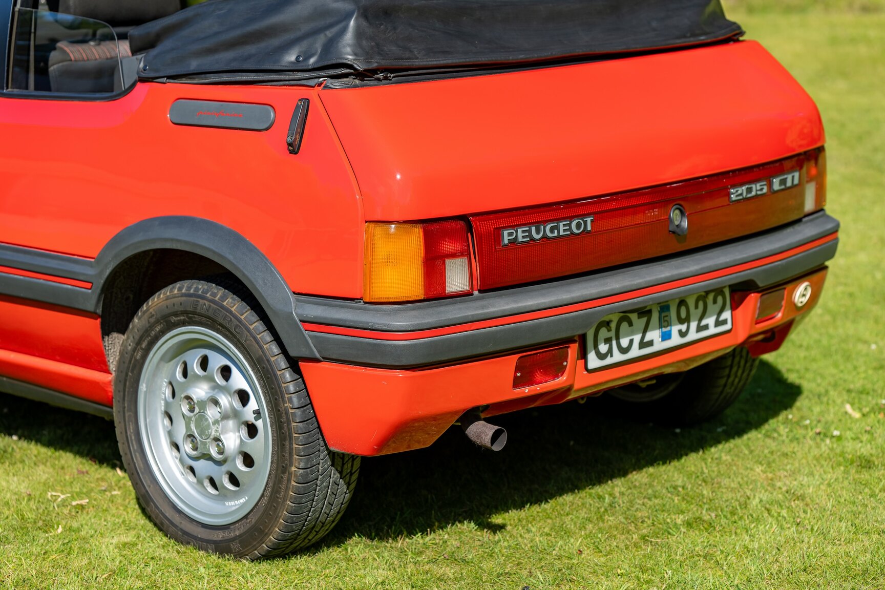 Exteriörbild på 1987 Peugeot 205 CTI 1.6