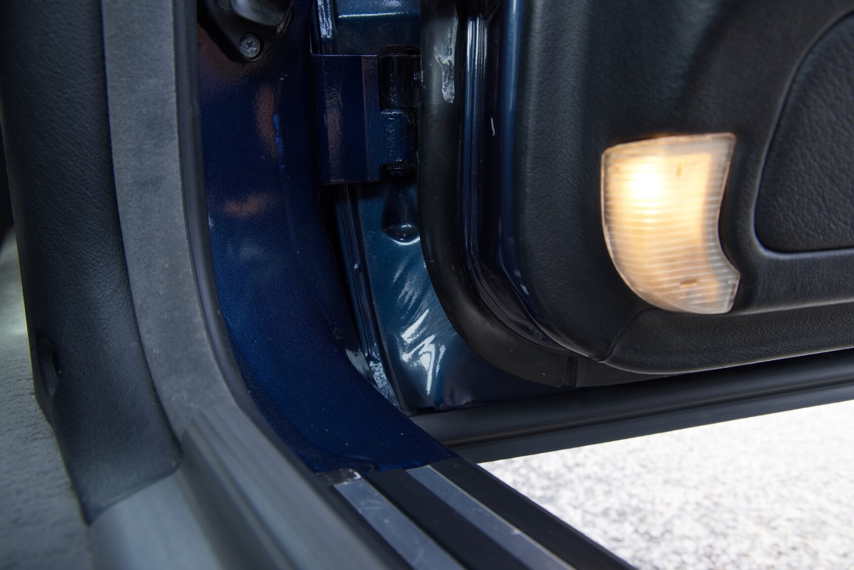 Innenraumfoto von 1990 BMW 750 IAL Highline