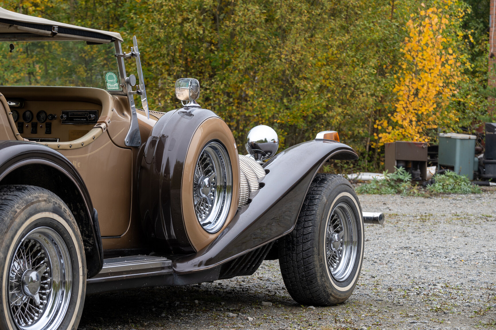Aussenfoto 1975 Excalibur Phaeton series III  (15)