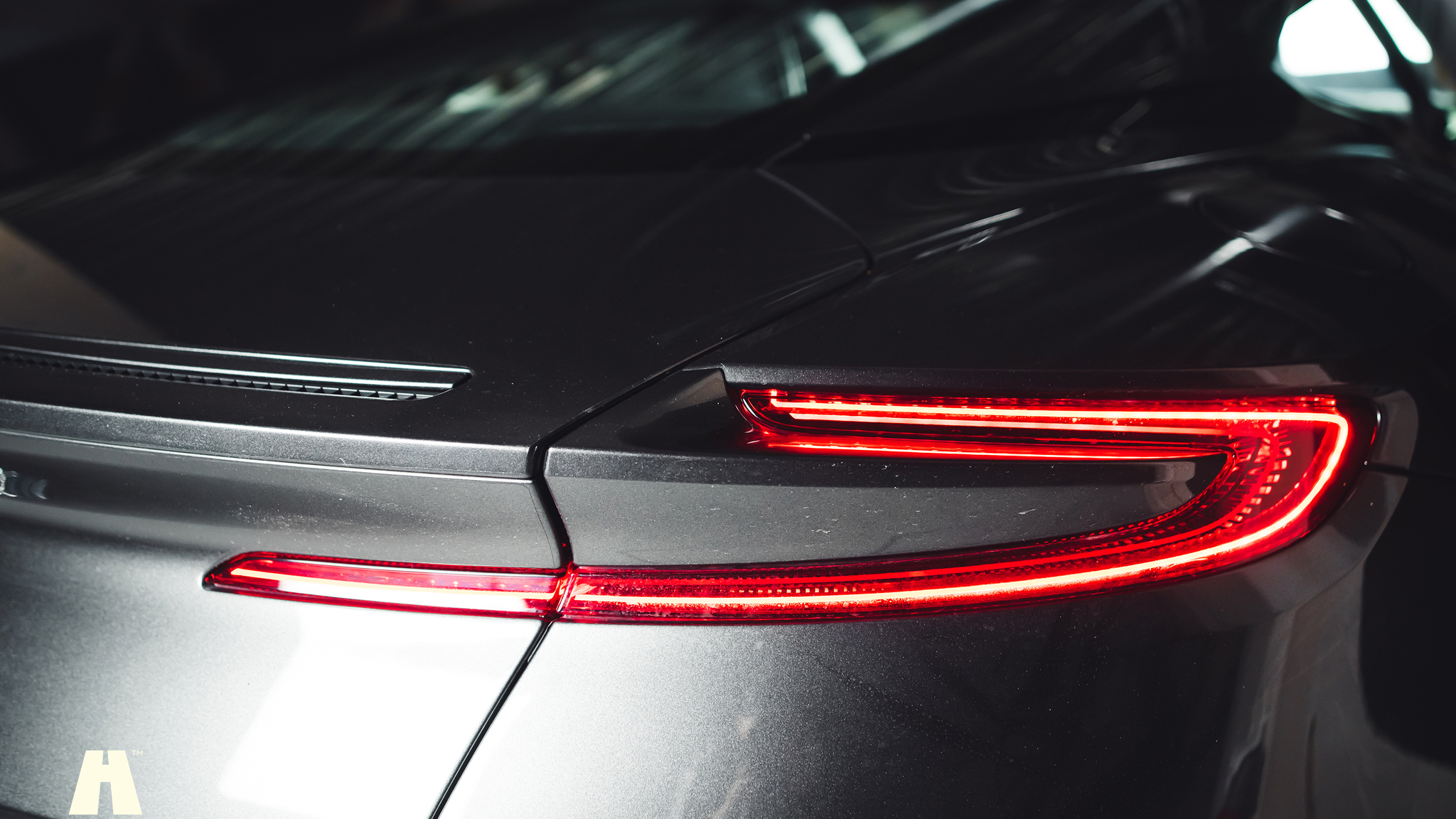 Aussenfoto 2019 Aston Martin DB11 AMR (25)