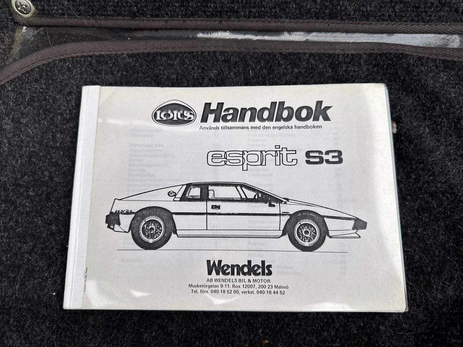 Documentation for 1987 Lotus Esprit Turbo HCi