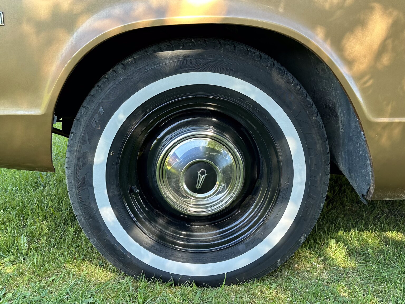 Aussenfoto 1966 Plymouth Valiant 100 2-door Sedan (27)