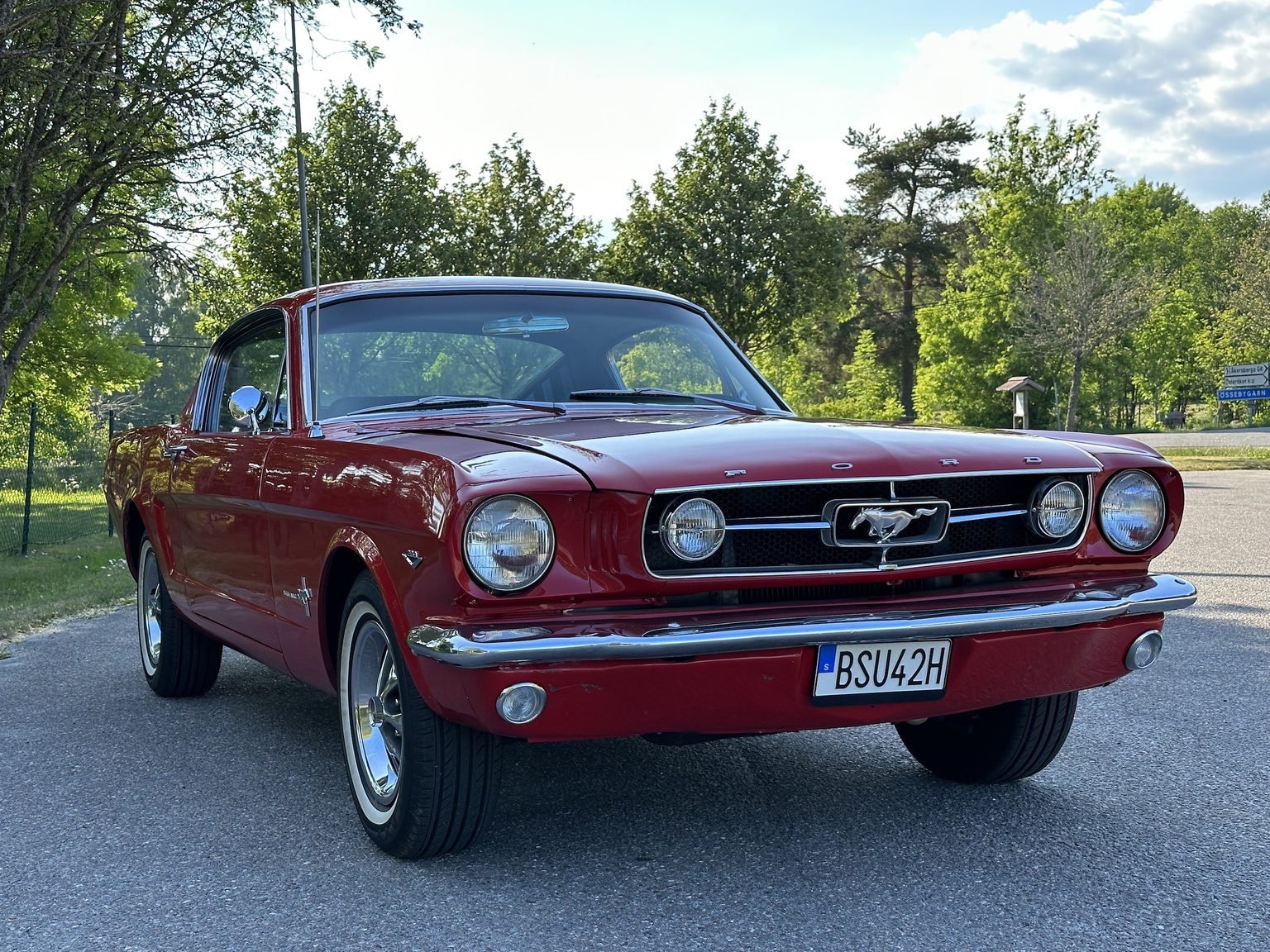 Exterior image of 1965 Ford Mustang 289 Fastback