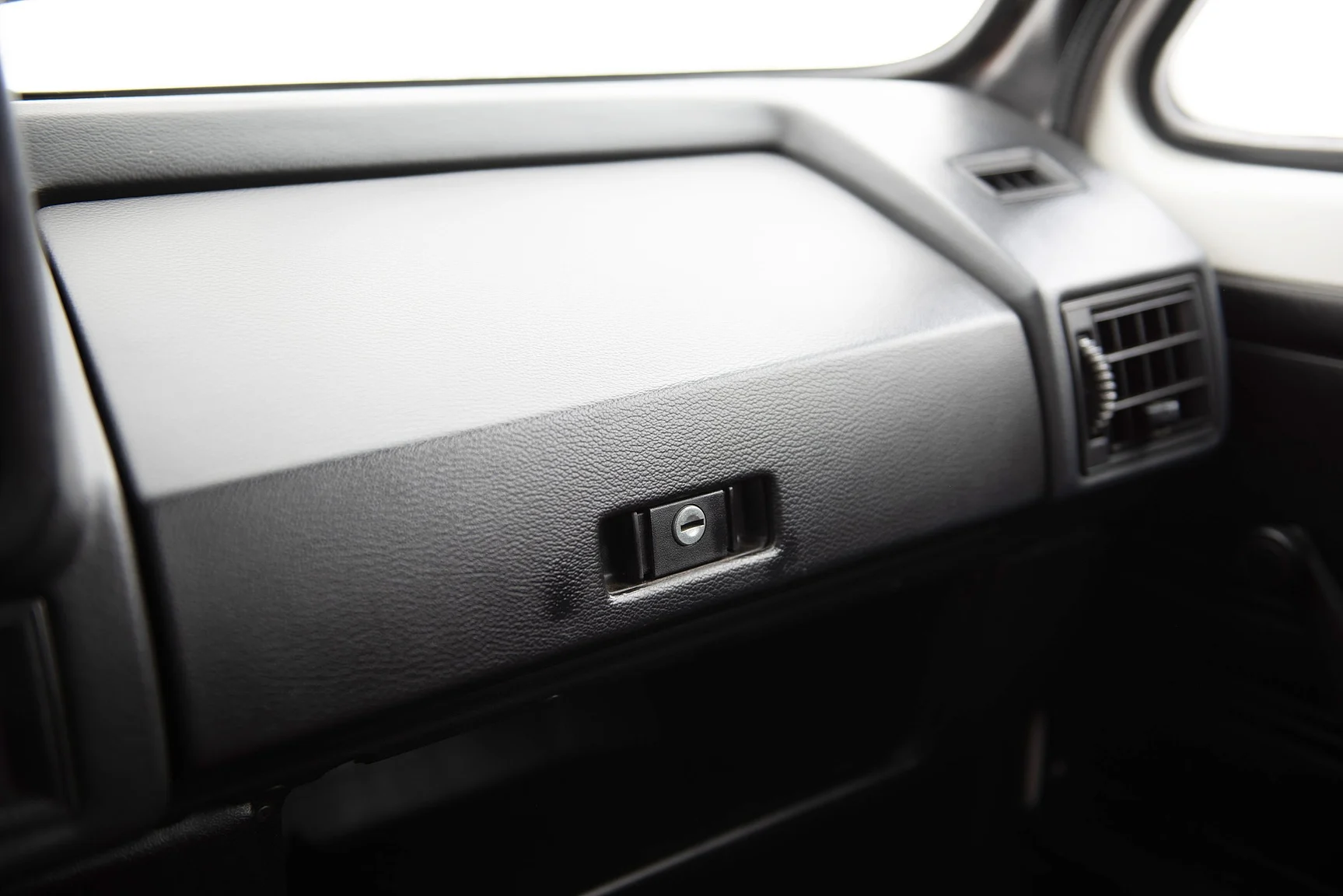 Interiörbild 1984 Volkswagen Golf GTI "Special" (25)