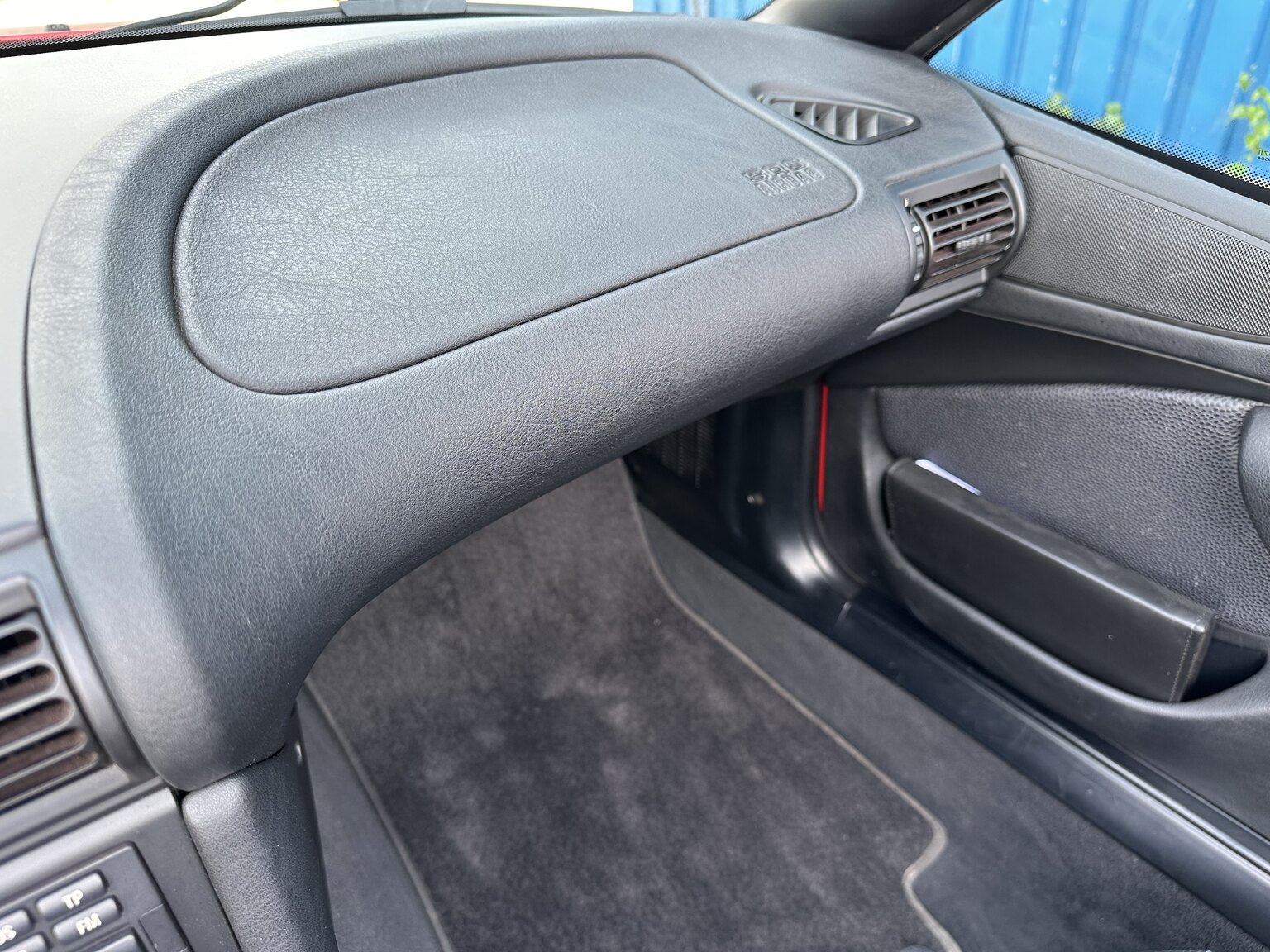 Interior image of 1997 BMW Z3 Roadster