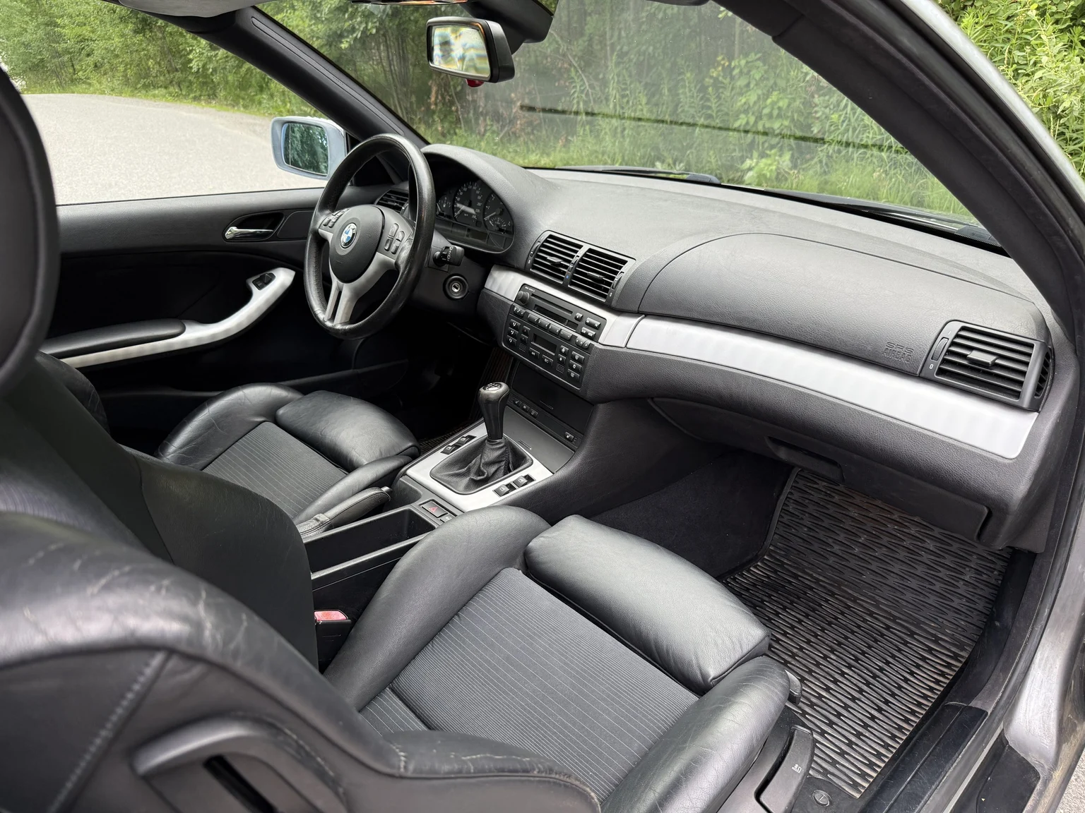 Interiörbild 2005 BMW 320Ci (38)