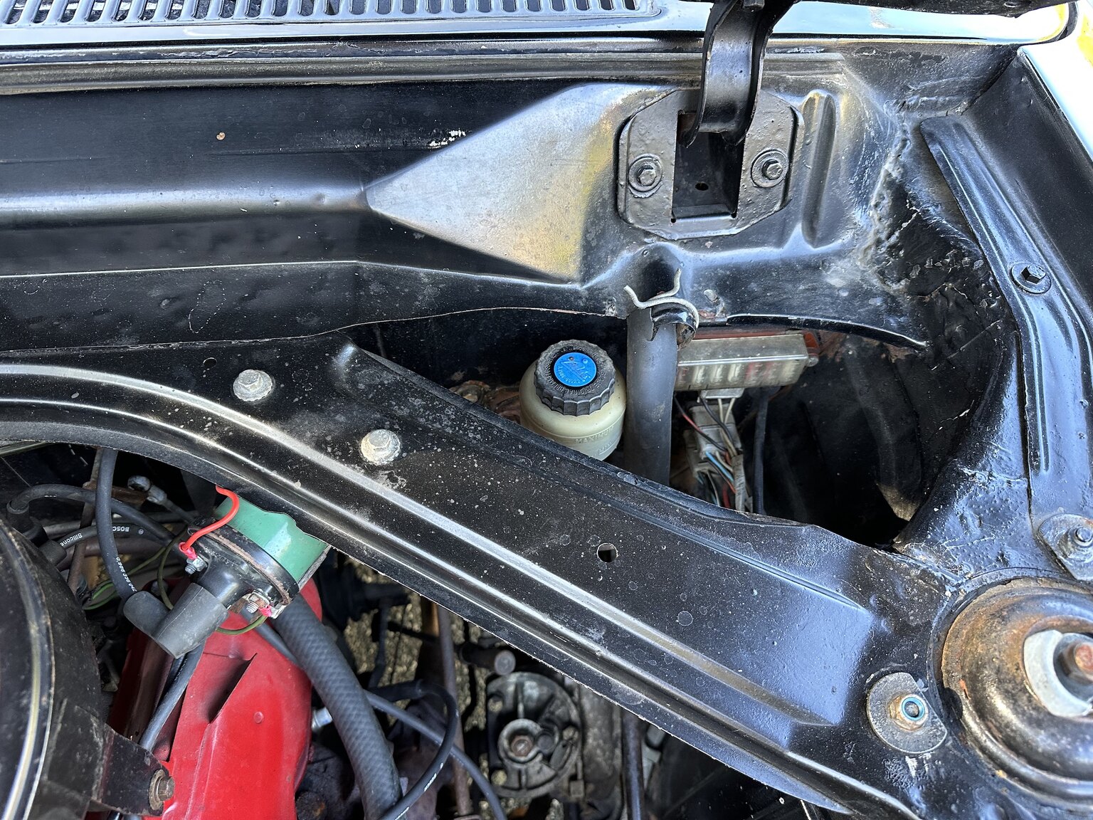 Image of 1965 Ford Taunus 17M mechanics (5)