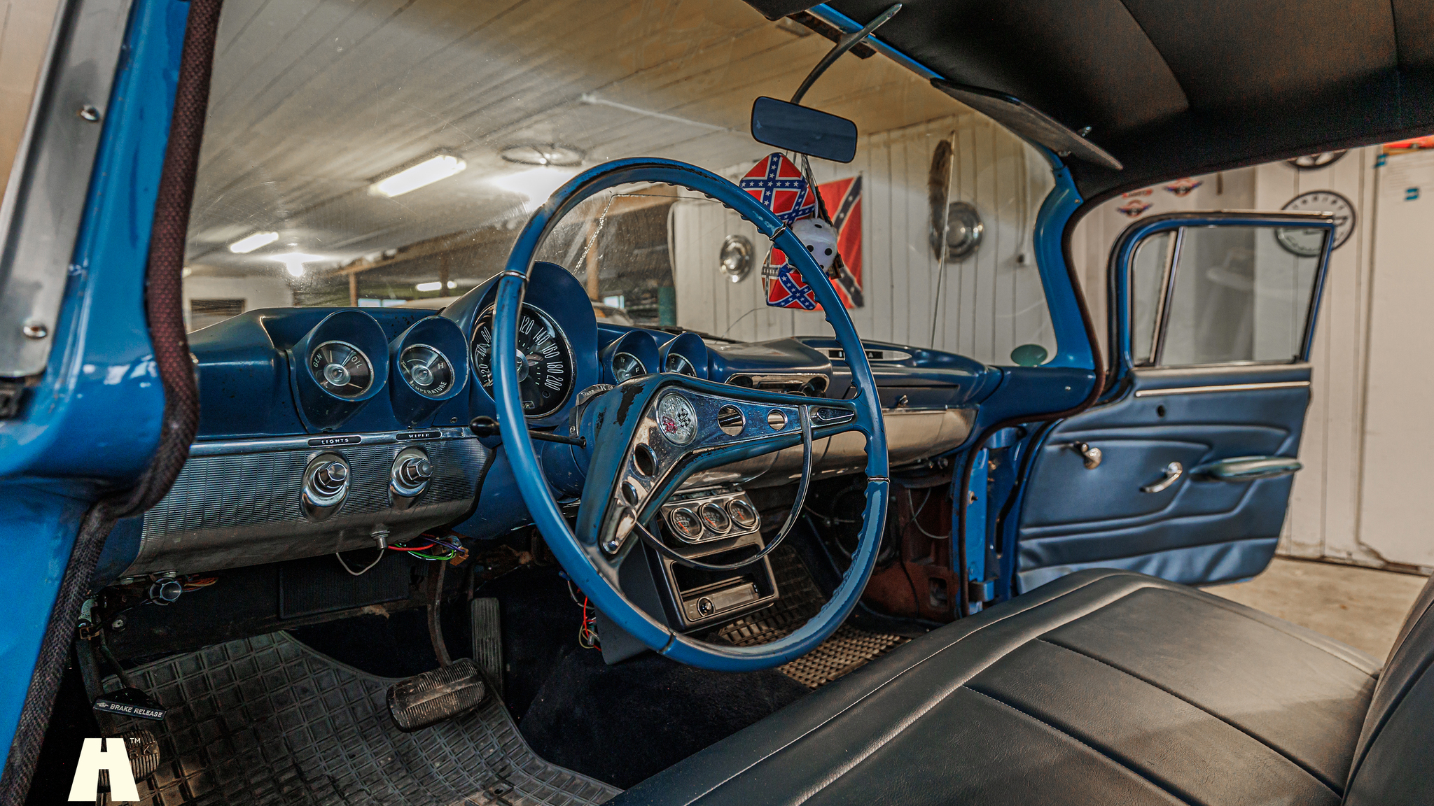 Innenraumfoto von 1959 Chevrolet Impala 348