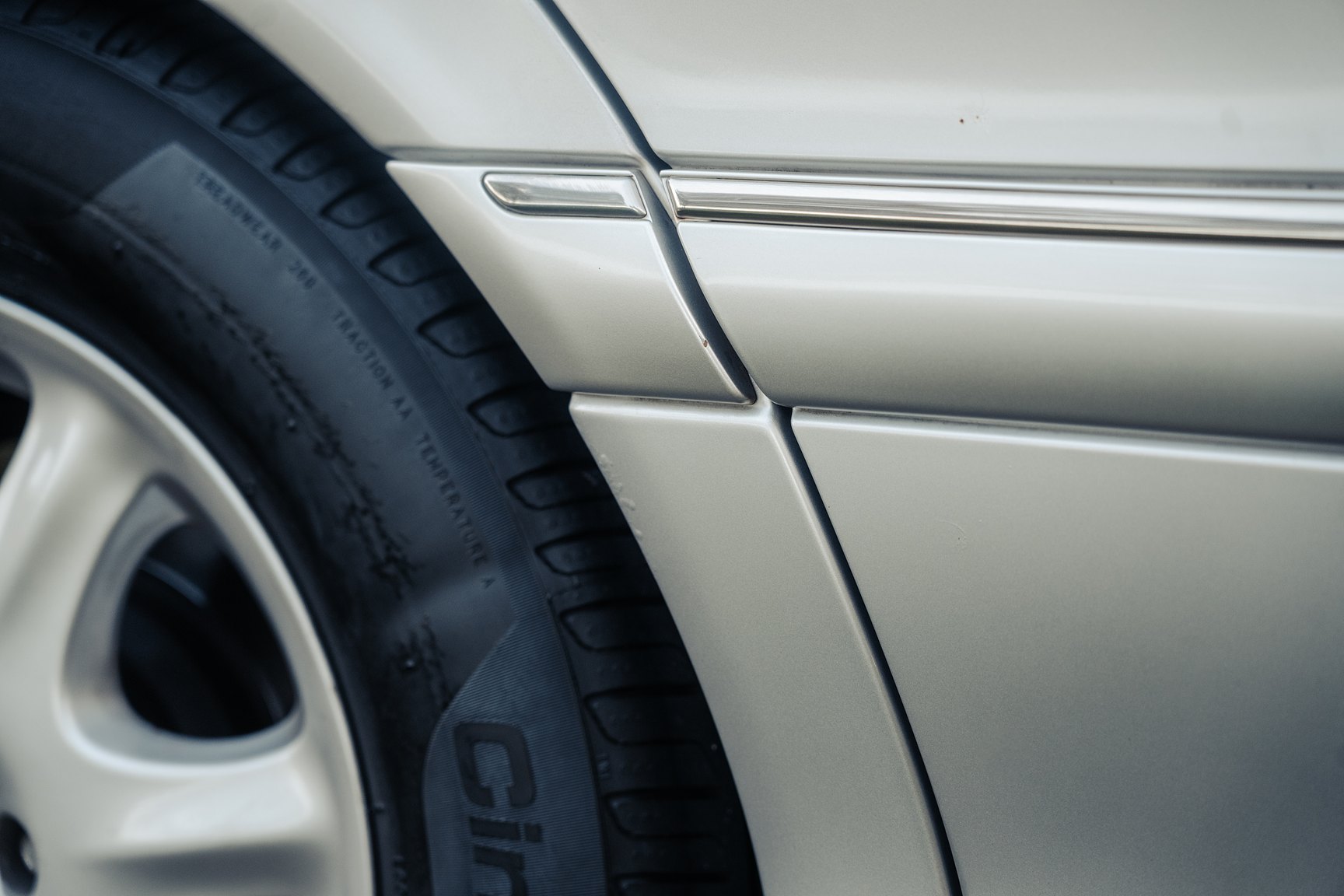 Exteriörbild på 1999 Mercedes-Benz S 320
