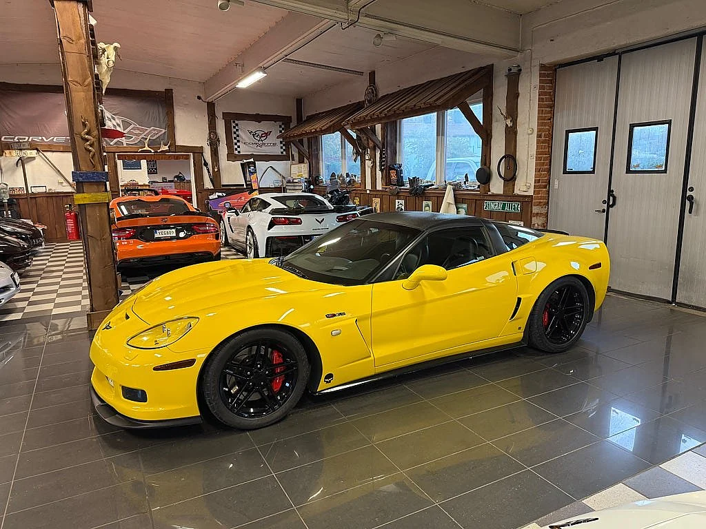 Bild von 2006 Chevrolet Corvette (2)