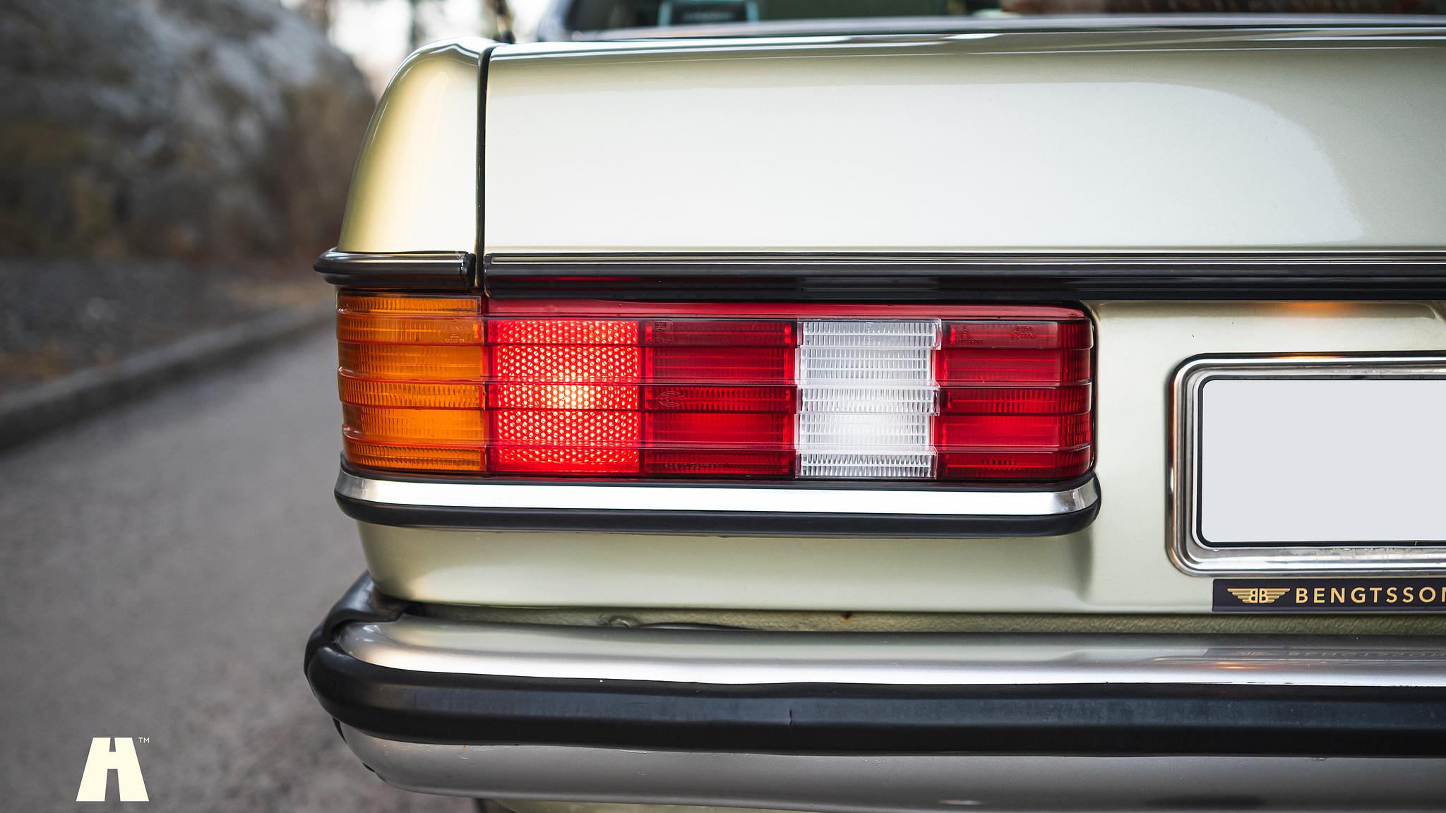 Exteriörbild på 1985 Mercedes-Benz 200 Series 3  (22)