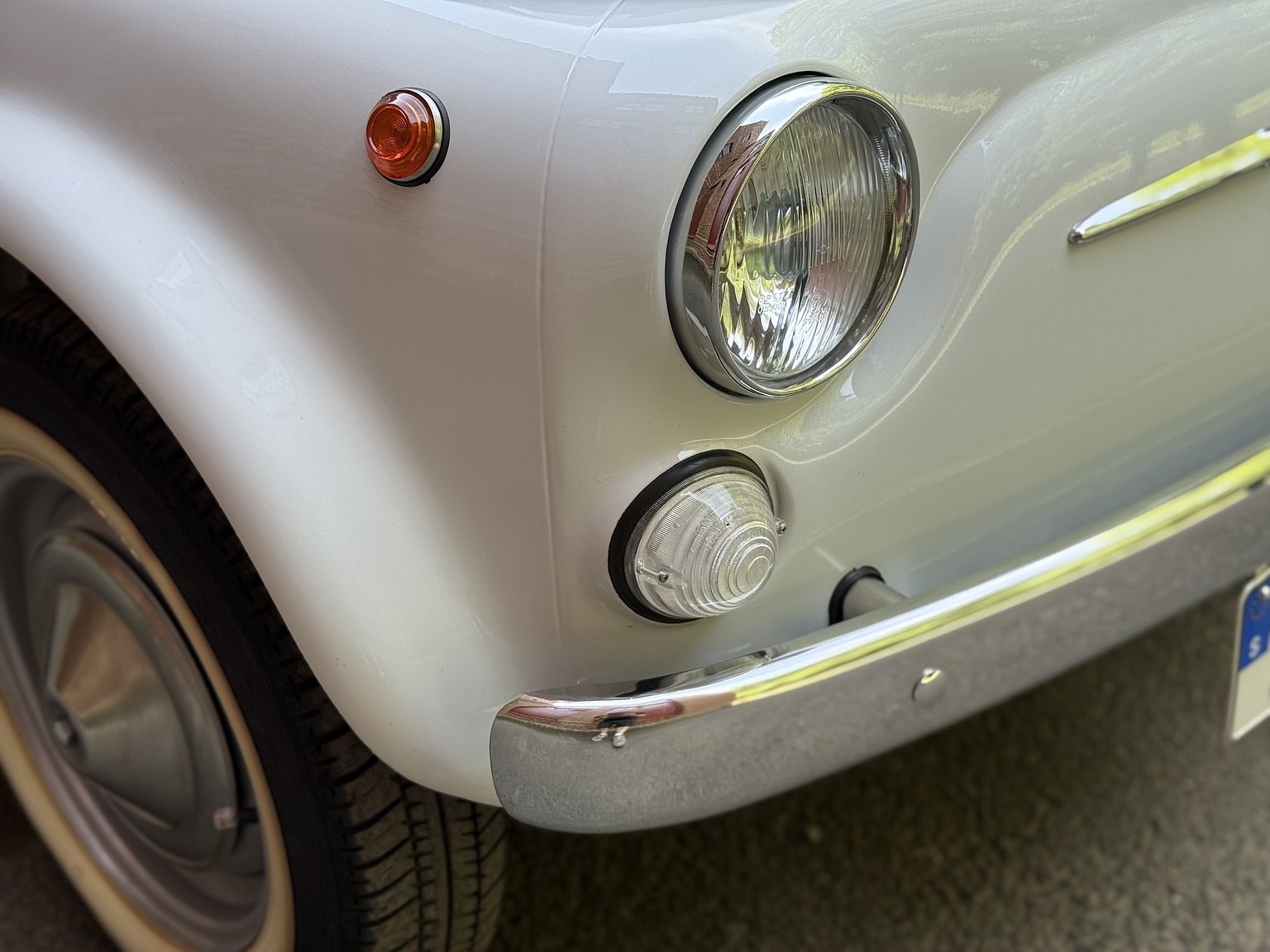 Exterior image of 1965 Fiat 500F
