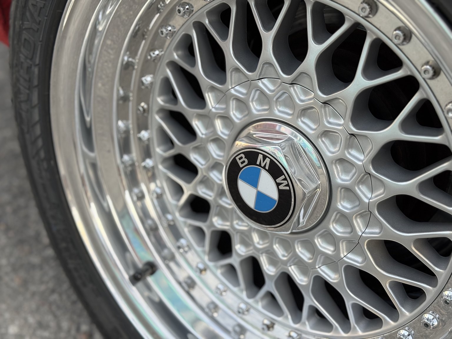 Exteriörbild på 1984 BMW 635CSi