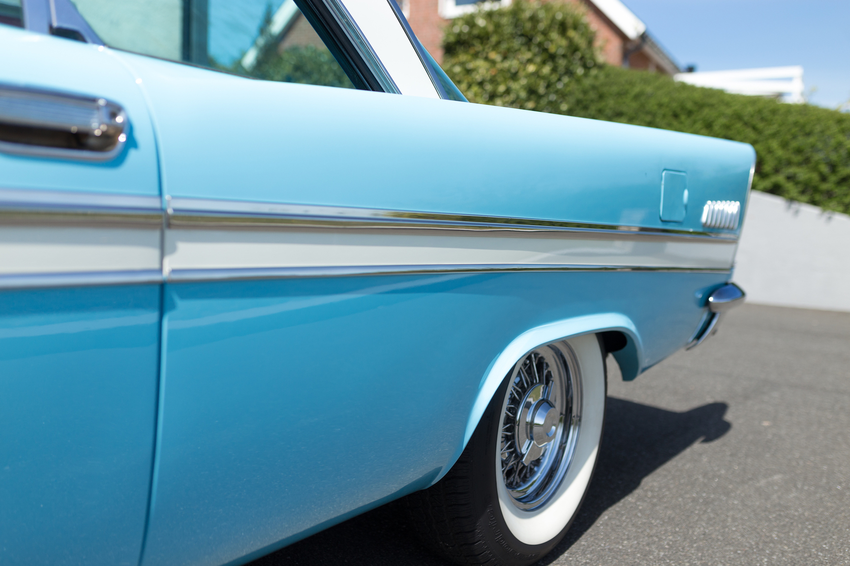 Exteriörbild på 1957 Chrysler New Yorker