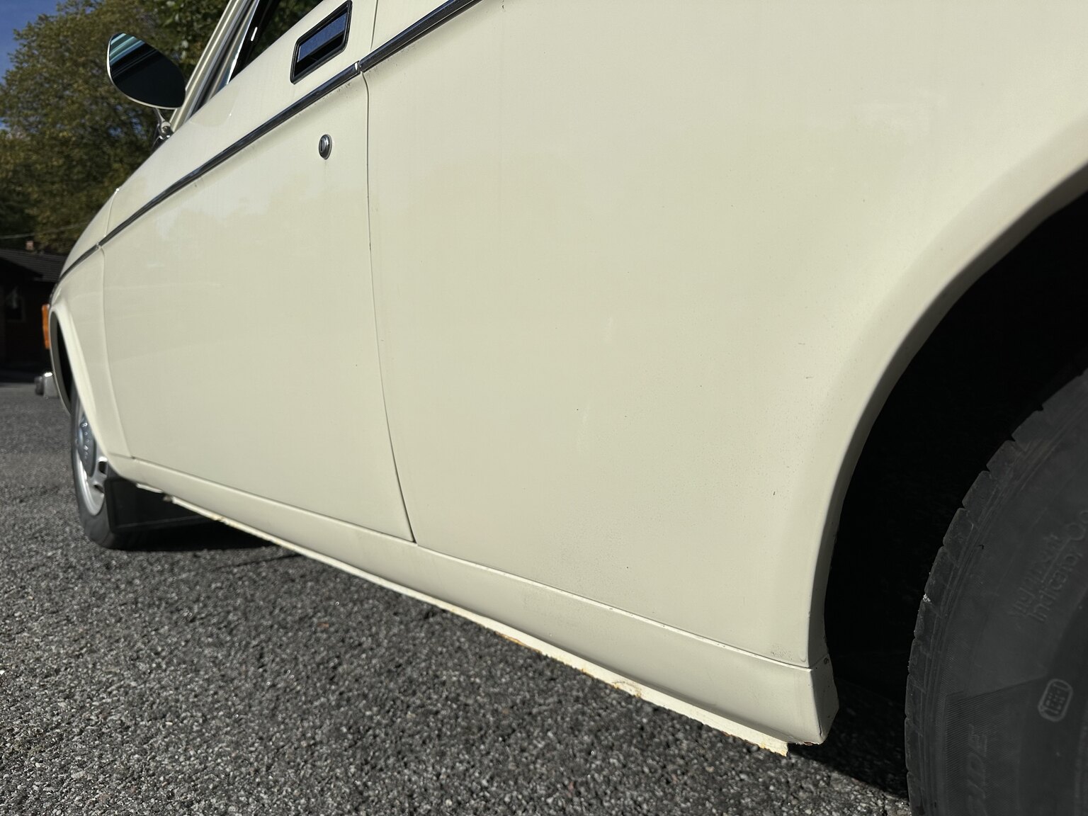 Exteriörbild på 1973 Volvo 142