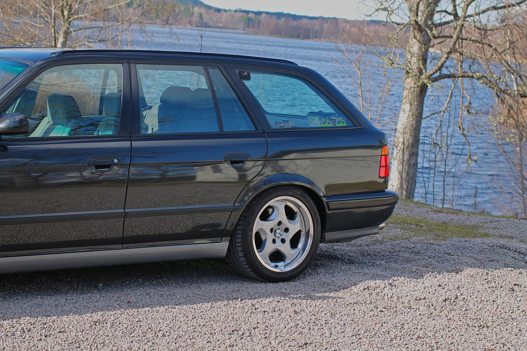 Aussenfoto 1993 BMW E34 M5 Touring  (129)
