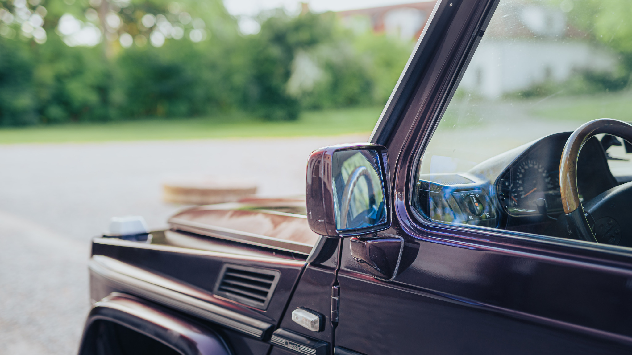 Exteriörbild på 2000 Mercedes G500 Classic Special Edition