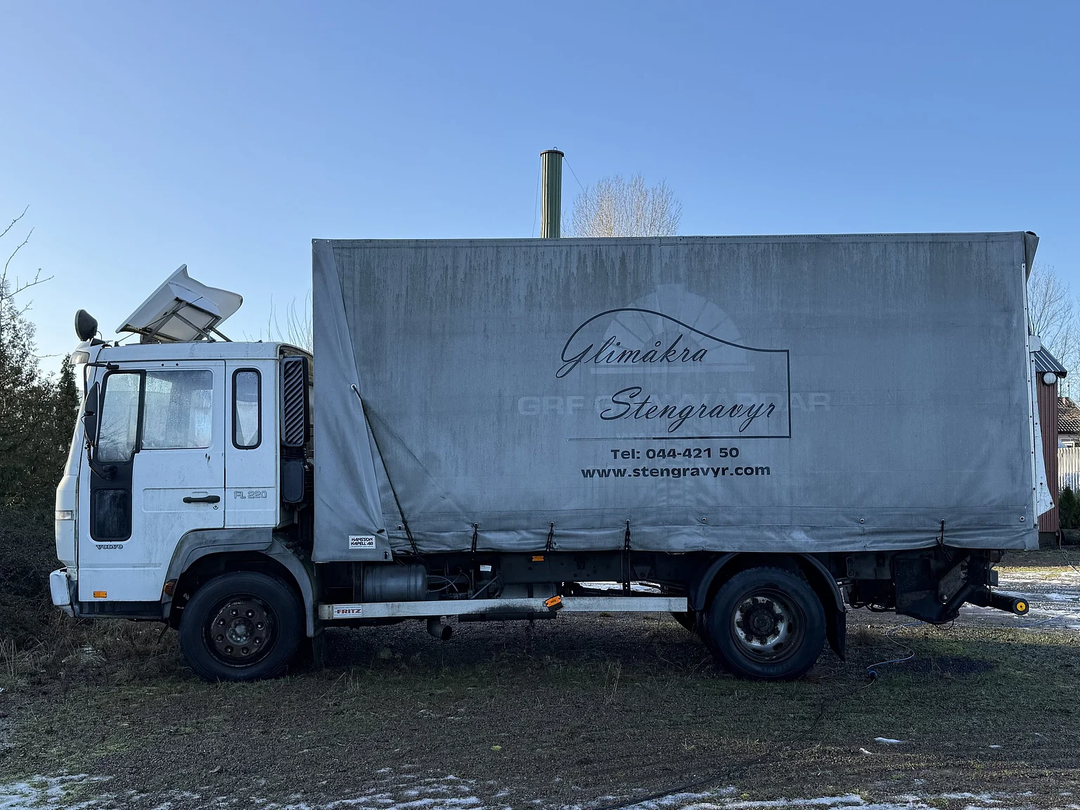 Aussenfoto 2000 Volvo FL6 4x2 - NO RESERVE (3)