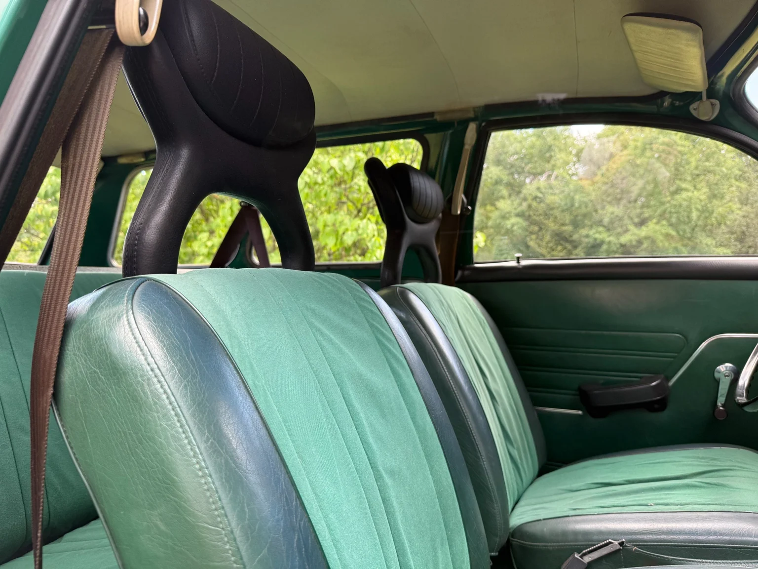 Innenraumfoto von 1975 Saab 95 V4 kombi - 7-sits (44)