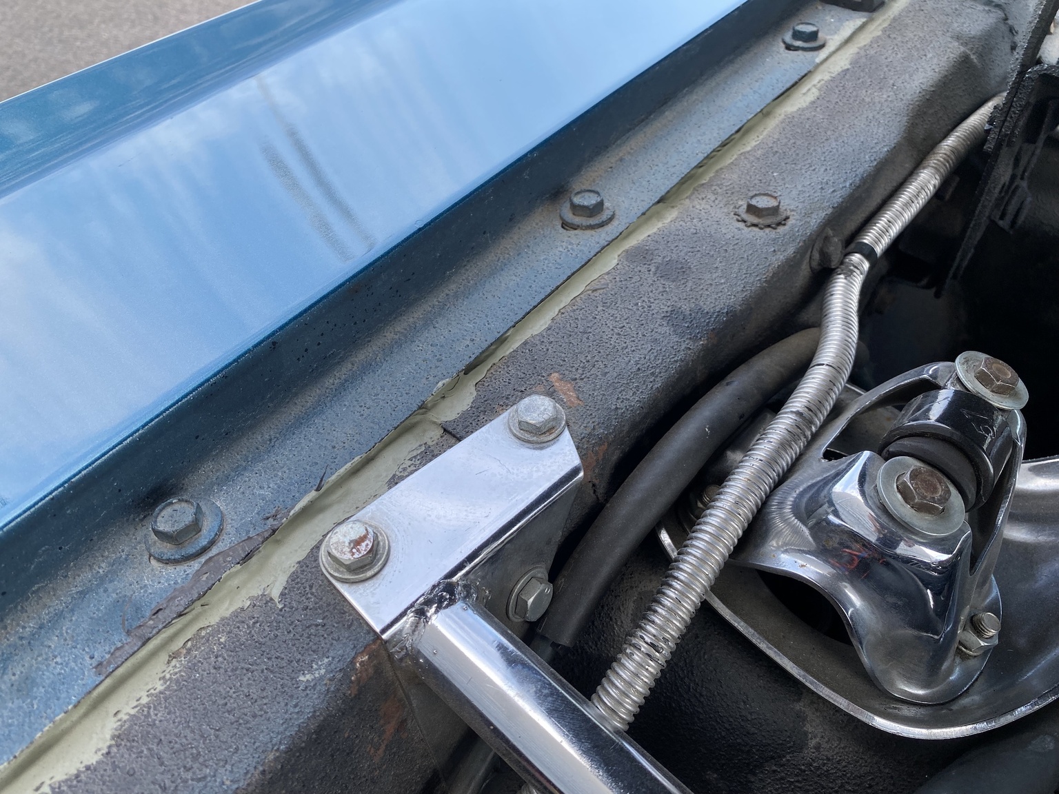 Image of 1966 Ford Mustang 289 Cabriolet (9) mechanics