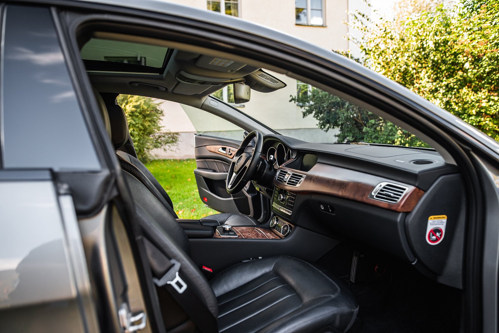 Innenraumfoto von 2011 Mercedes-Benz CLS 500