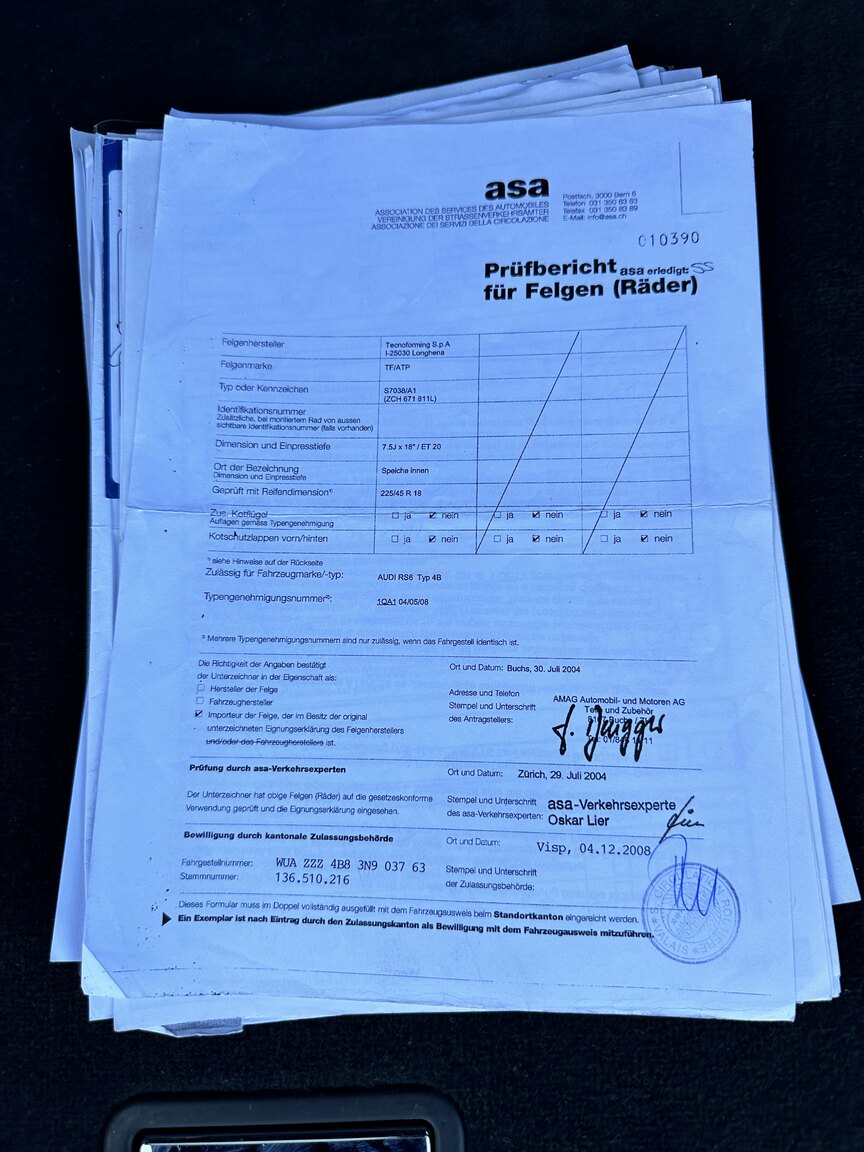 Documentation for 2003  Audi RS6 C5