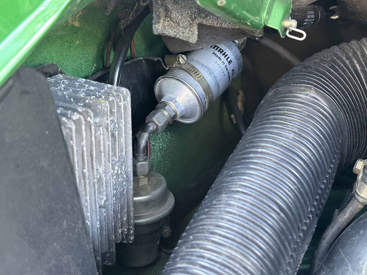 Image of 1975 Porsche 911 mechanics