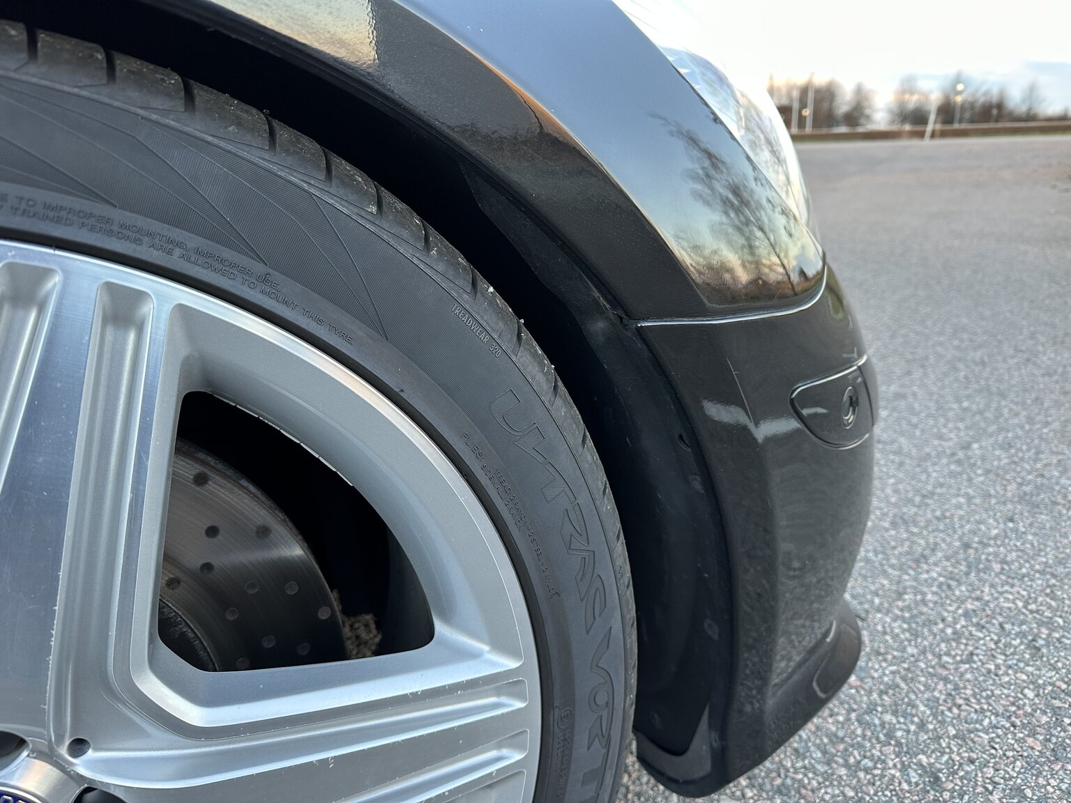 Exteriörbild på 2007 Mercedes-Benz R63 AMG