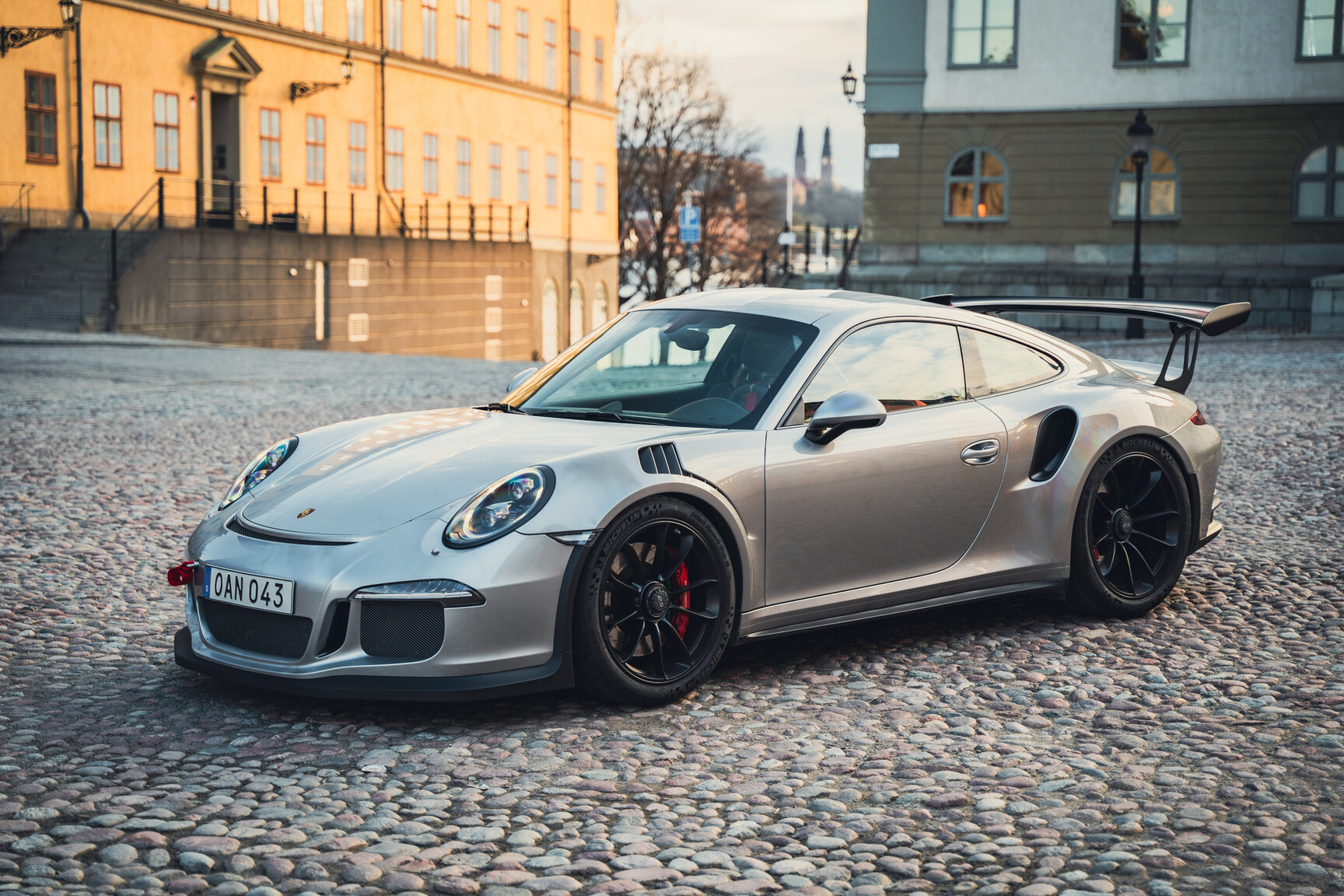 Exterior image of 2016 Porsche 911 991 GT3 RS (9)