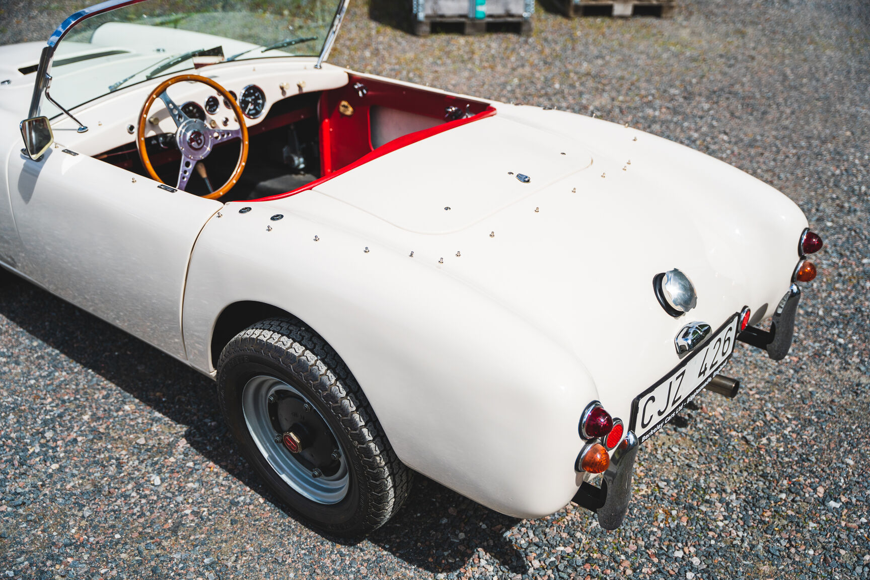 Exteriörbild på 1960 Berkeley B95 (11)