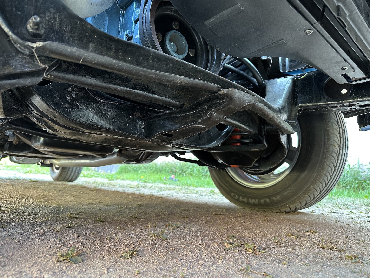 Image of 1969 Pontiac Firebird (18) mechanics