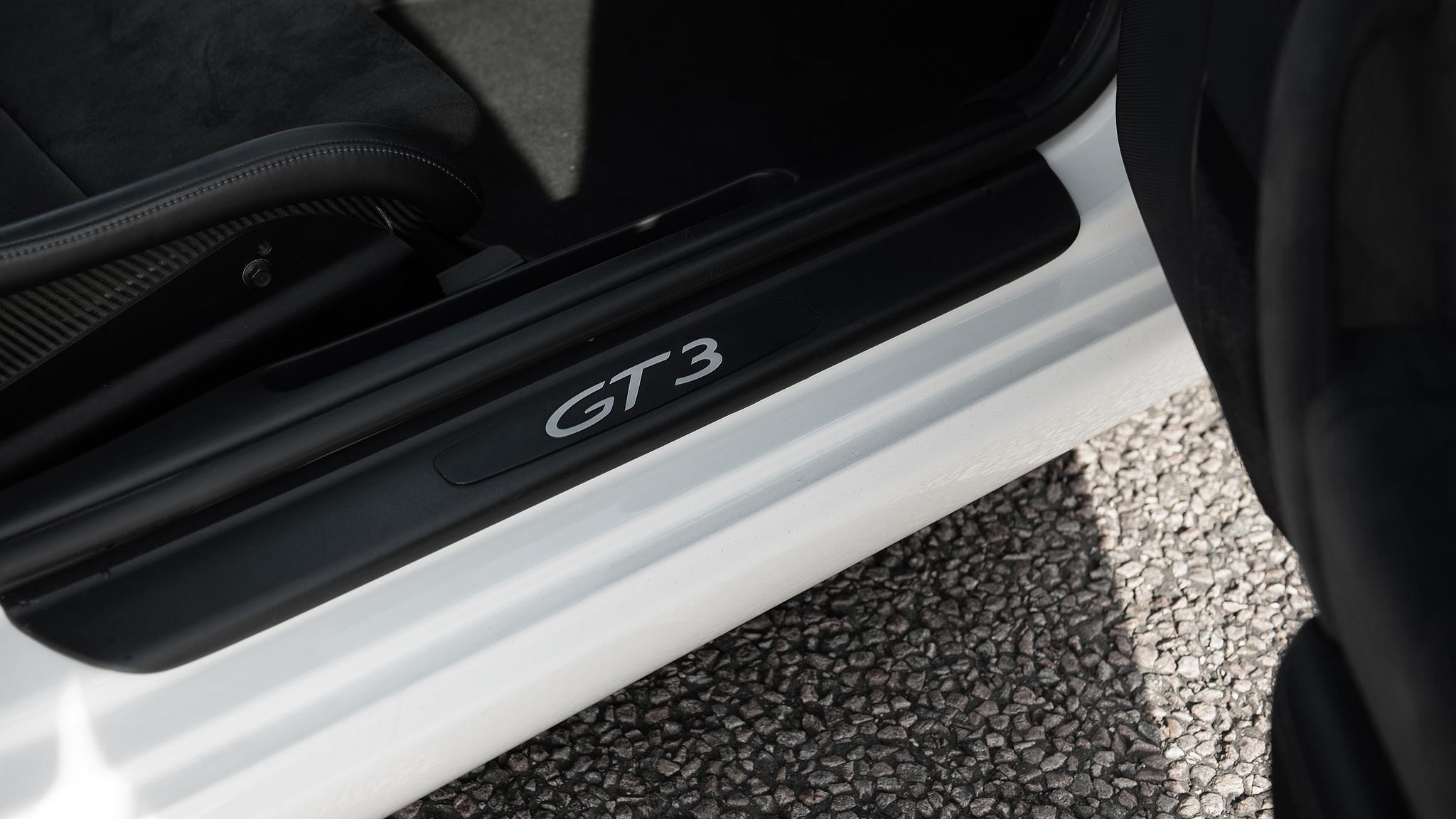 Innenraumfoto von 2007 Porsche 997 GT3 Gen 1  (11)