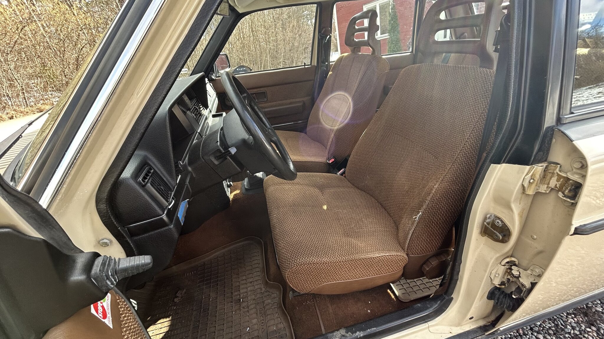 Interior image of 1987 Volvo 244