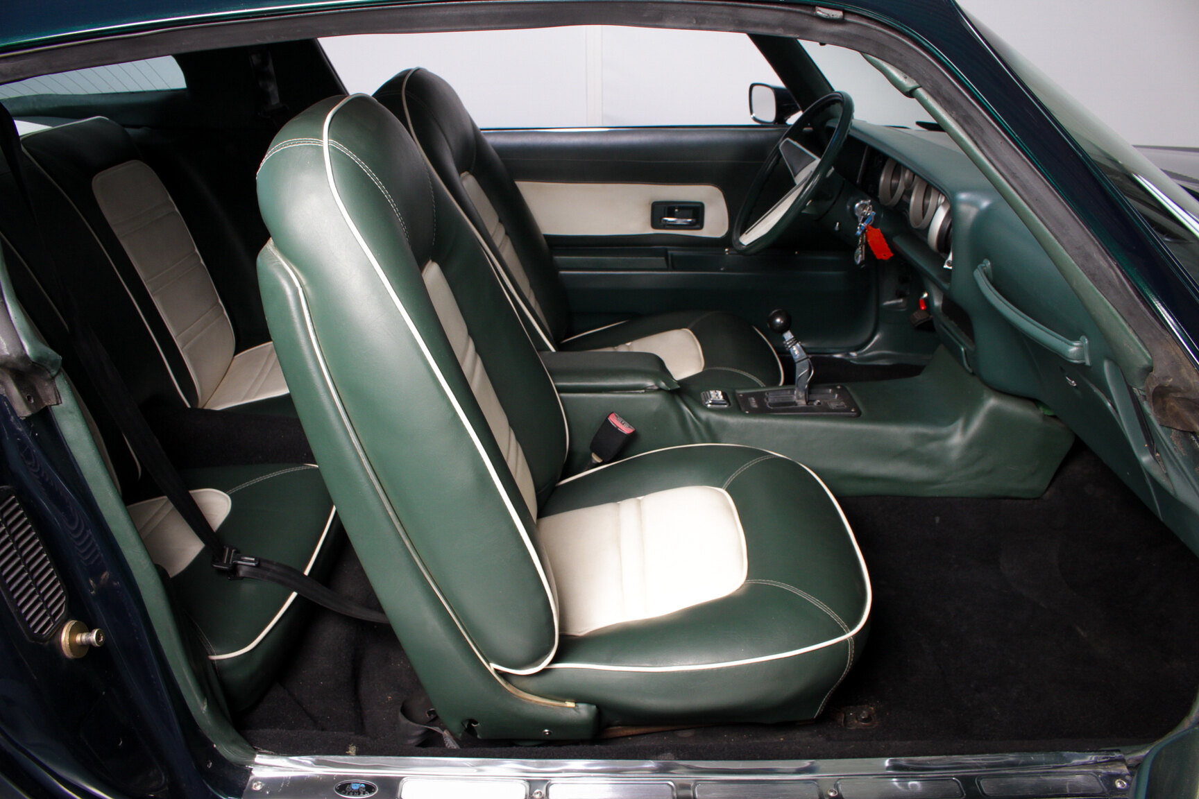 Interior image of 1975 Pontiac Firebird Formula