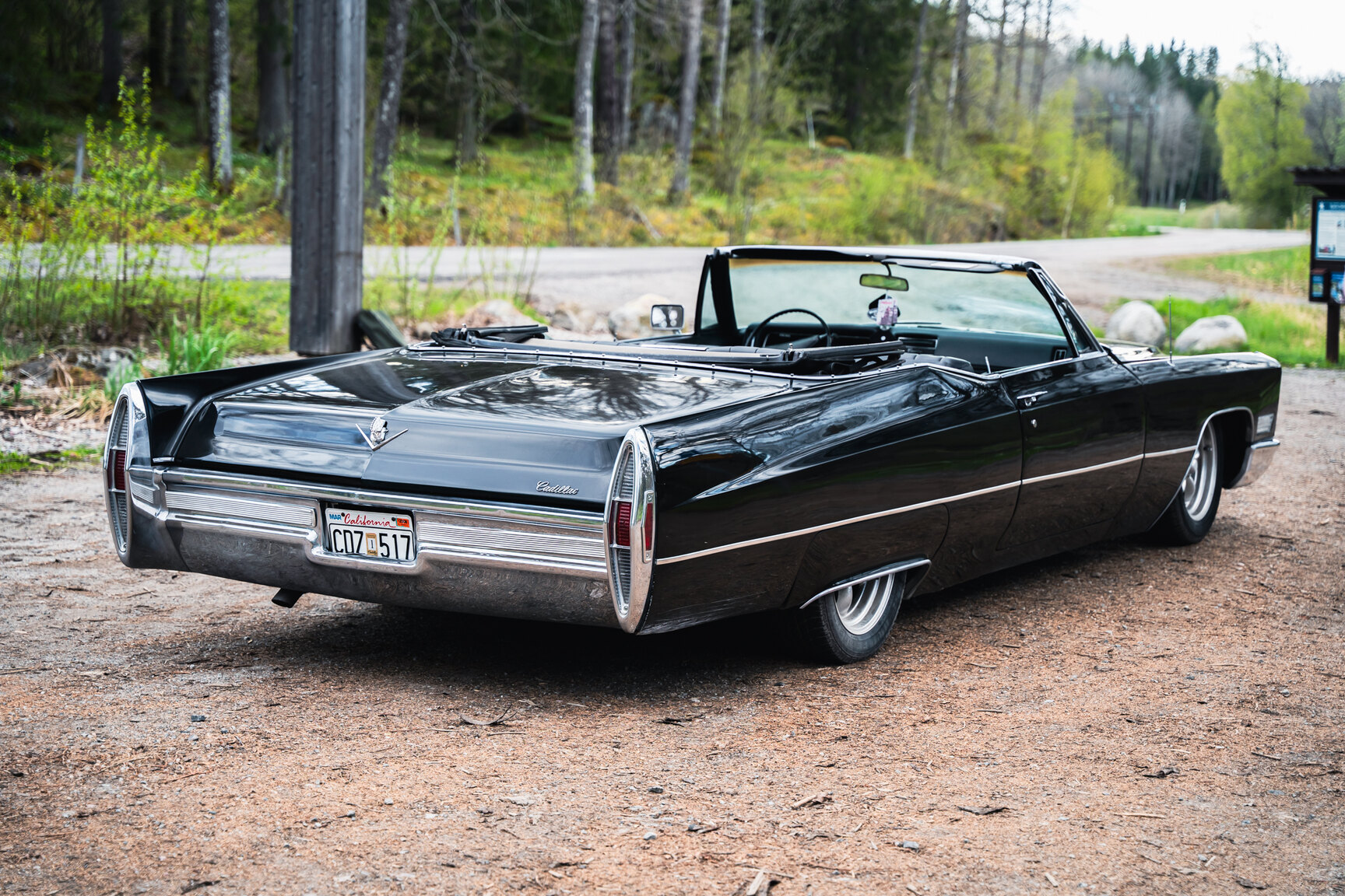 Exterior image of 1968 Cadillac De Ville Convertible