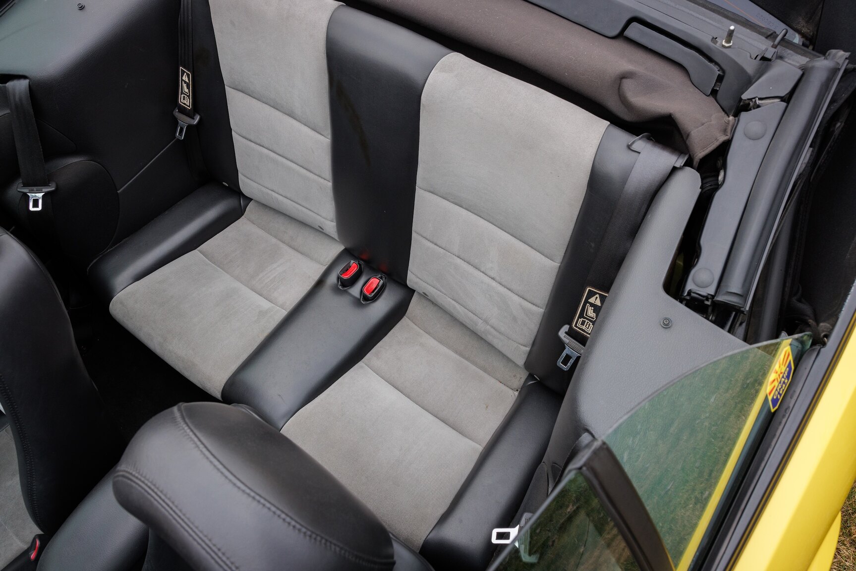 Interiörbild 2003 Ford Mustang SVT Cobra