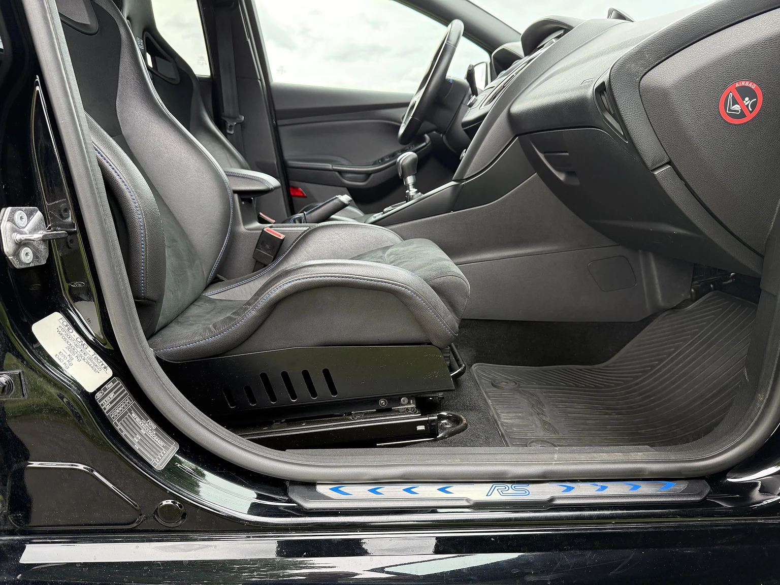 Interiörbild 2016 Ford Focus RS (61)